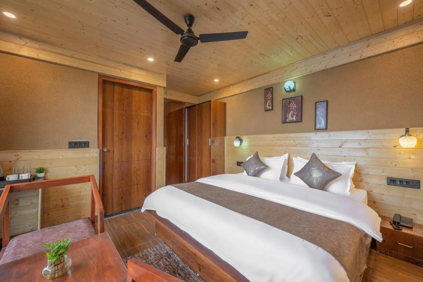 Kufri Hillside Inn L Roof Top L By Charvi Retreat Shimla 3*,